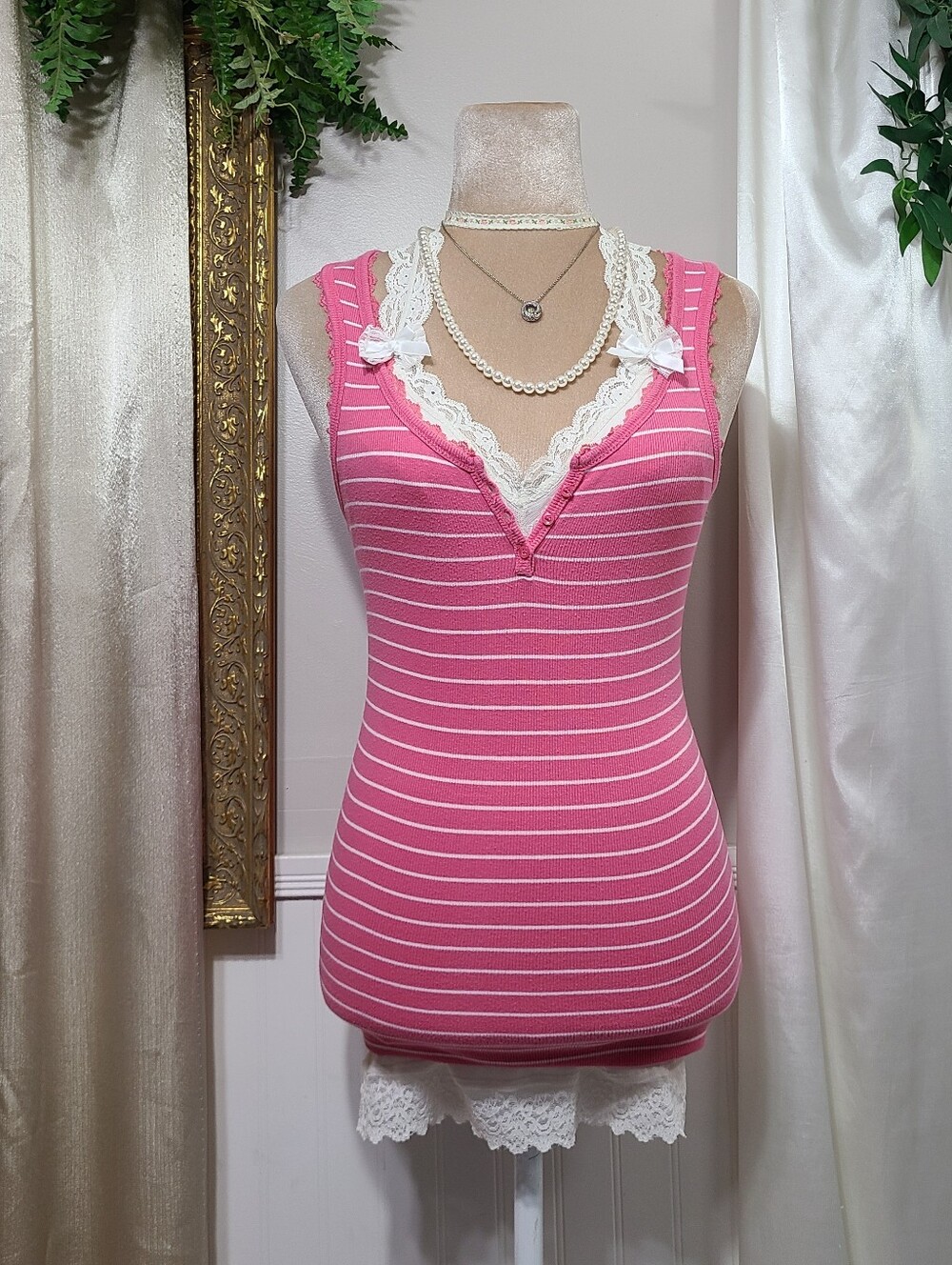 ♡ Y2K ♡ Aeropostale Sleeveless Pink & White Striped Lace Cami Henley Tank Top